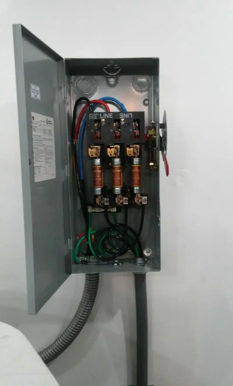 Three-phase disconnect switch installed for Electrical Wiring & Rewiring in Montesano